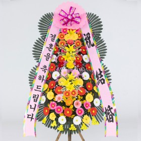 인천 축하화환 결혼식·개업식·취임식 등 경사스러운 자리를 빛내는 화사한 축하화환입니다.